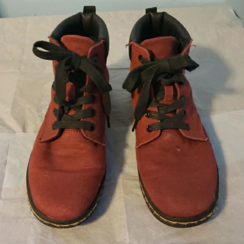 Dr. Martens "Maelly" Maroon/Cherry Boots Size 8